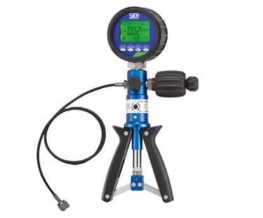 SIKA 40Bar Hand pump and digital gauge